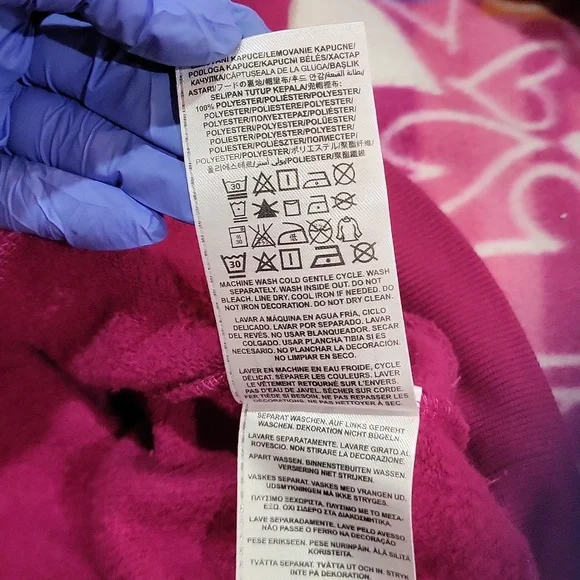 Guess Hoodie - Picture 13 of 13